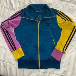 Women’s Adidas Track Jacket sz SM
